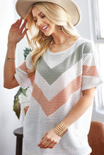 Load image into Gallery viewer, Curvy Chevron Waffle Knit Top
