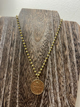 Load image into Gallery viewer, Green Bead Coin Necklace
