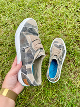 Load image into Gallery viewer, Marley Camo Sneakers
