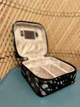 Load image into Gallery viewer, Cowhide Jewelry Box
