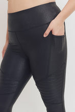 Load image into Gallery viewer, Curvy Foil Moto Leggings
